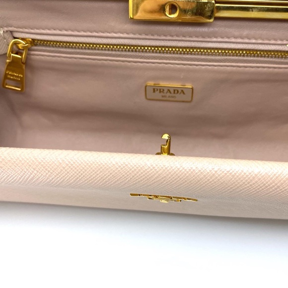 Prada Saffino Clutch in Cammel - Picture 8 of 8